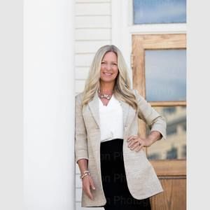 Meet your Posher, Donna